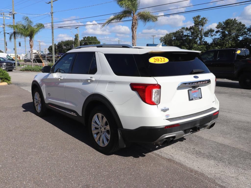 Used 2022 Ford Explorer King Ranch w/ Class IV Trailer Tow Package AWD/4WD image 12