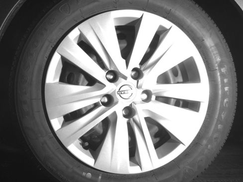 Used 2025 Nissan Sentra S FWD image 15