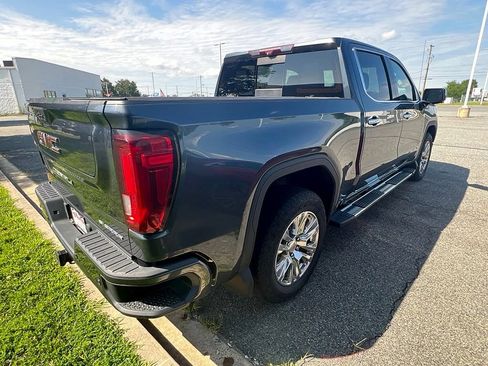 Used 2021 GMC Sierra 1500 Denali w/ Technology Package AWD/4WD image 12