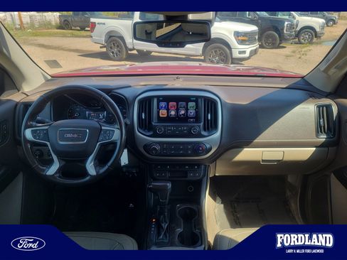 Used 2017 GMC Canyon SLT w/ Driver Alert Package AWD/4WD image 20