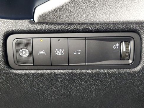 New 2026 Chevrolet Equinox EV LT image 25