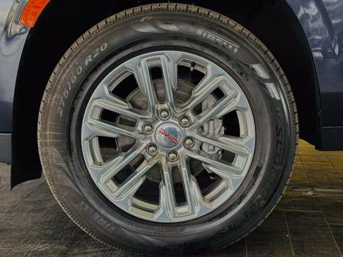Used 2023 GMC Yukon XL SLT AWD/4WD image 25