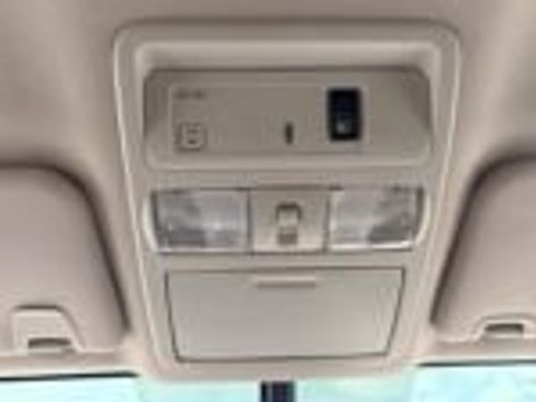 Used 2016 Nissan Titan PRO-4X w/ Pro-4x Convenience Package AWD/4WD image 20