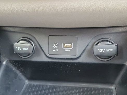 Used 2020 Hyundai Tucson Value FWD image 28