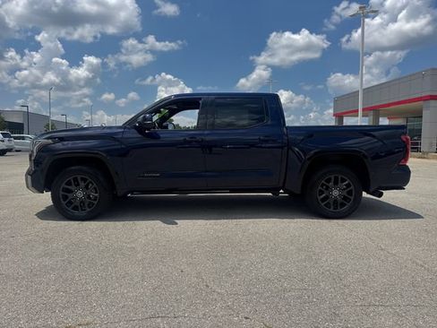 Used 2023 Toyota Tundra Platinum AWD/4WD image 3