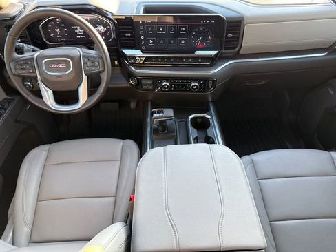 Used 2026 GMC Sierra 1500 SLT AWD/4WD image 12