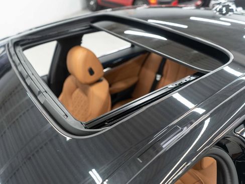 Used 2023 BMW 530e xDrive w/ Premium Package image 54