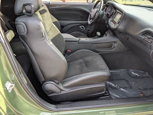 Used 2023 Dodge Challenger R/T Scat Pack RWD image 37