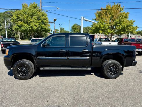 Used 2013 GMC Sierra 1500 Denali image 2