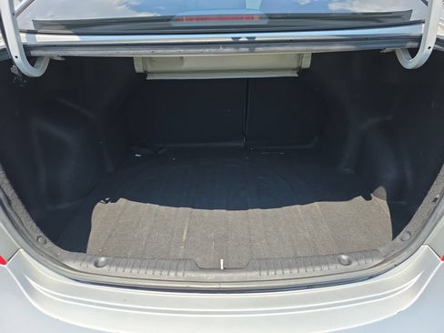 Used 2015 Hyundai Accent GLS FWD image 27