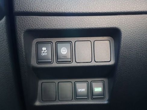 Used 2020 Nissan Rogue Sport S w/ Appearance Package image 18