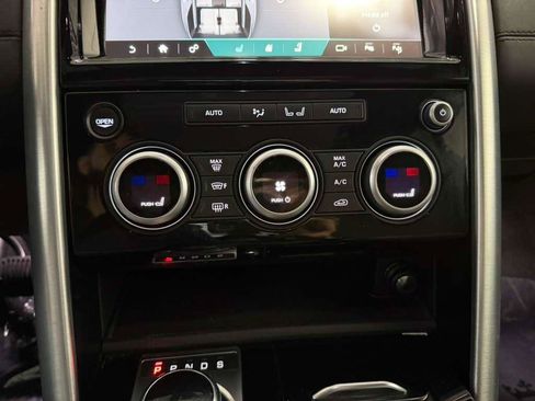 Used 2020 Land Rover Discovery HSE AWD/4WD image 20