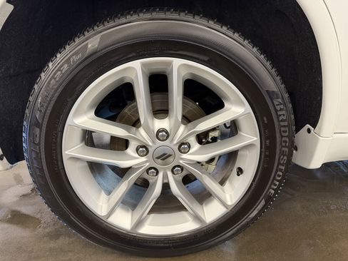 Used 2024 Dodge Durango GT image 24