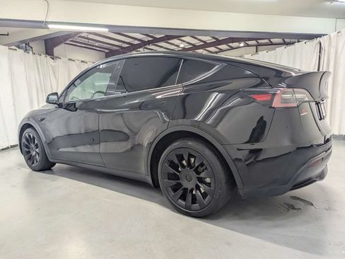 Used 2020 Tesla Model Y Long Range AWD/4WD image 4