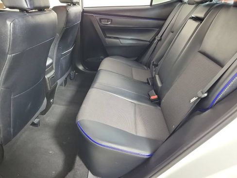 Used 2017 Toyota Corolla SE FWD image 12