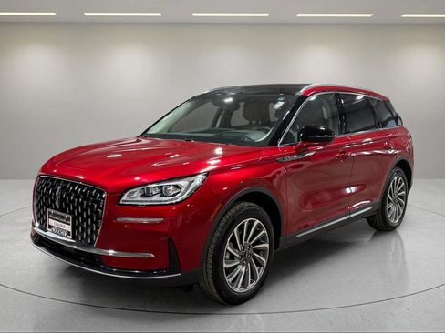 Certified 2024 Lincoln Corsair Reserve w/ Equipment Group 202A image 20