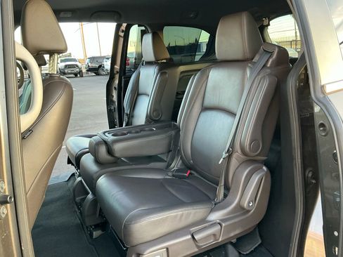 Used 2018 Honda Odyssey EX-L image 20