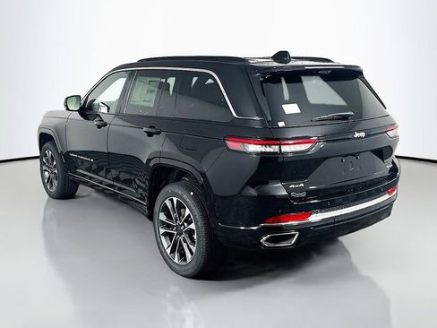 New 2025 Jeep Grand Cherokee Overland w/ Luxury Tech Group IV AWD/4WD image 5