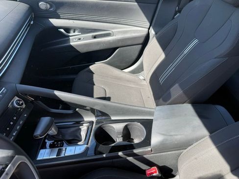 Used 2023 Hyundai Elantra SEL w/ Convenience Package image 26