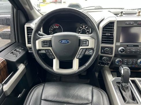 Used 2019 Ford F150 Lariat w/ Equipment Group 502A Luxury image 20