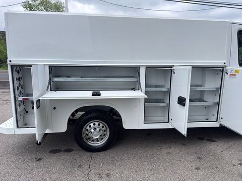Used 2023 Ford Transit 350 AWD w/ Interior Upgrade Package image 35
