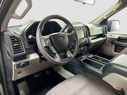 Used 2018 Ford F150 XL w/ Equipment Group 101A Mid image 5
