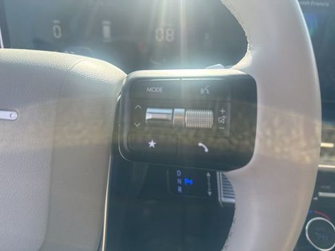 Used 2025 Hyundai Santa Fe SEL image 14