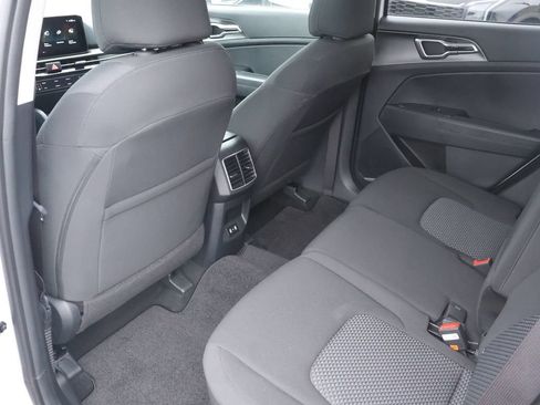 New 2026 Kia Sportage LX w/ LX Convenience Package AWD/4WD image 12