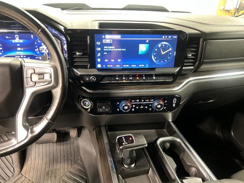 Certified 2024 Chevrolet Silverado 1500 LT Trail Boss w/ Convenience Package II AWD/4WD image 22