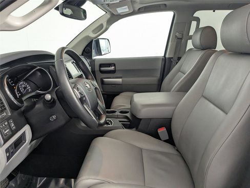 Certified 2020 Toyota Sequoia Limited image 9