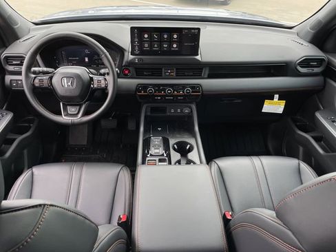 Used 2026 Honda Pilot TrailSport image 11