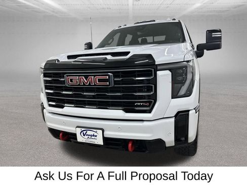 Used 2025 GMC Sierra 2500 AT4 w/ AT4 Premium Plus Package AWD/4WD image 6