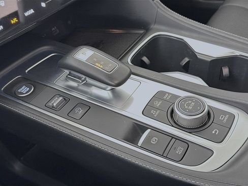 Used 2023 INFINITI QX60 Sensory w/ Vision Package AWD/4WD image 22