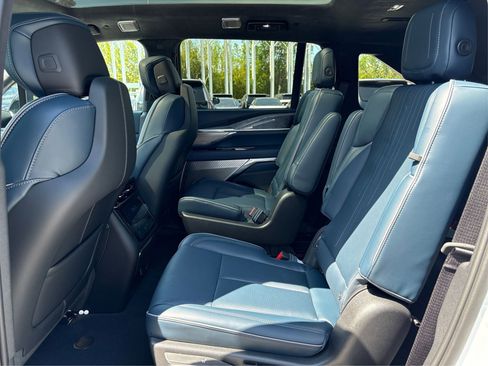 New 2026 Cadillac Escalade IQ Sport 2 AWD/4WD image 10