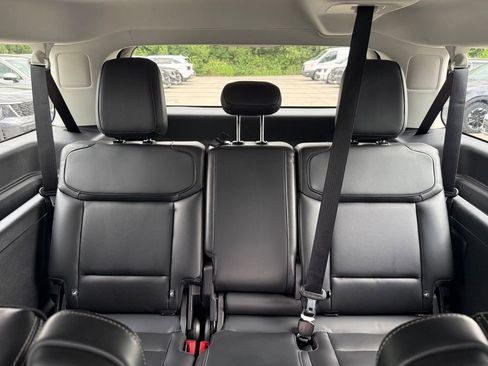 Used 2025 Ford Expedition Max Platinum AWD/4WD image 61
