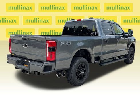 New 2026 Ford F250 Lariat w/ Black Appearance Package AWD/4WD image 8