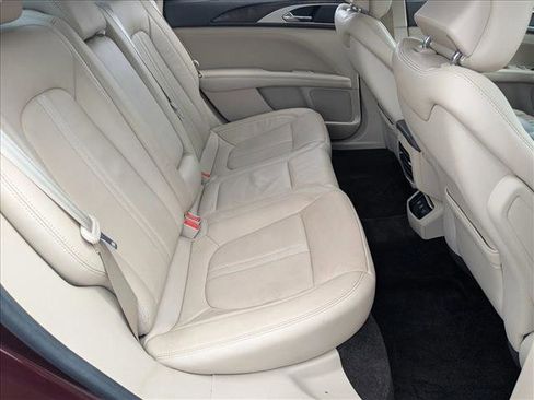 Used 2017 Lincoln MKZ Reserve image 19