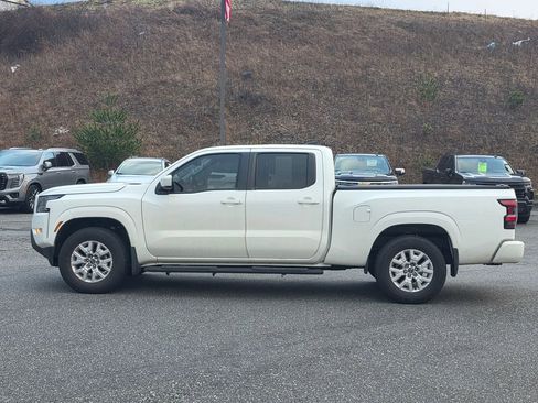 Used 2022 Nissan Frontier SV w/ Technology Package image 15