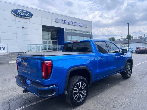 Used 2024 GMC Sierra 1500 AT4 w/ AT4 Premium Package AWD/4WD image 8