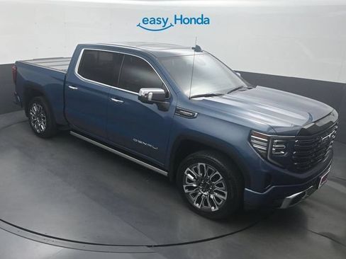 Used 2026 GMC Sierra 1500 Denali Ultimate AWD/4WD image 18