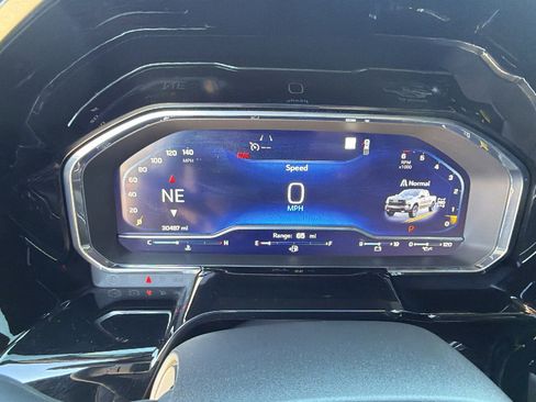 Used 2023 Chevrolet Silverado 1500 LT Trail Boss image 10