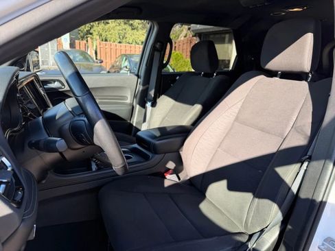 Used 2021 Dodge Durango SXT image 11