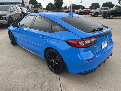 Used 2023 Honda Civic Sport image 4