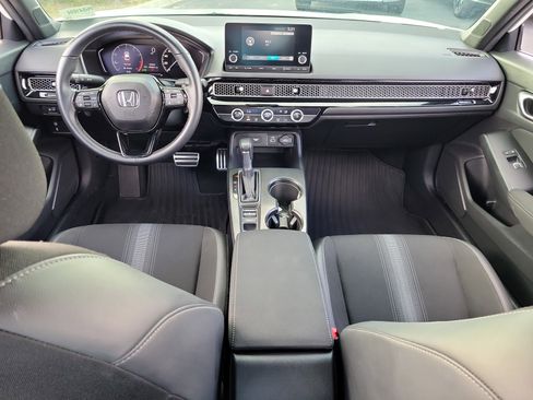 Used 2023 Honda Civic Sport image 15