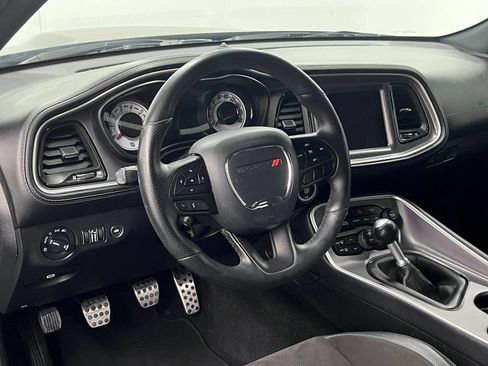 Used 2020 Dodge Challenger R/T Scat Pack w/ T/A Package RWD image 4