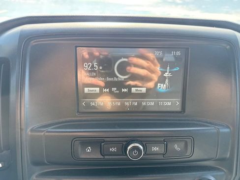 Used 2017 Chevrolet Silverado 2500 W/T w/ WT Convenience Package AWD/4WD image 24