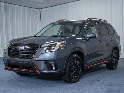 Used 2024 Subaru Forester Sport AWD/4WD image 3