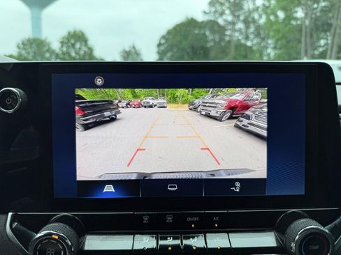 Used 2023 Chevrolet Colorado W/T w/ WT Convenience Package II RWD image 43