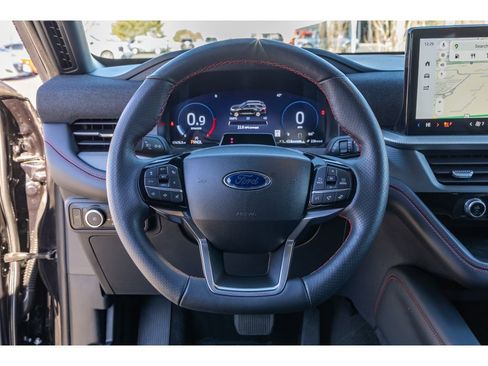 Used 2025 Ford Explorer ST-Line w/ ST-Line Street Pack image 22