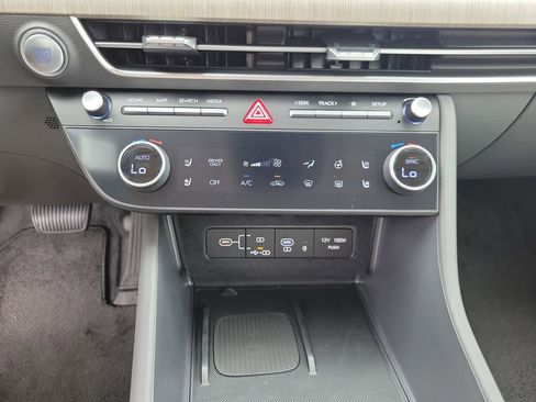 New 2026 Hyundai Sonata Limited FWD image 26